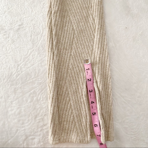 NWT Lulu’s Emery Park Knitted Parted Hem Leggings - Picture 12 of 16